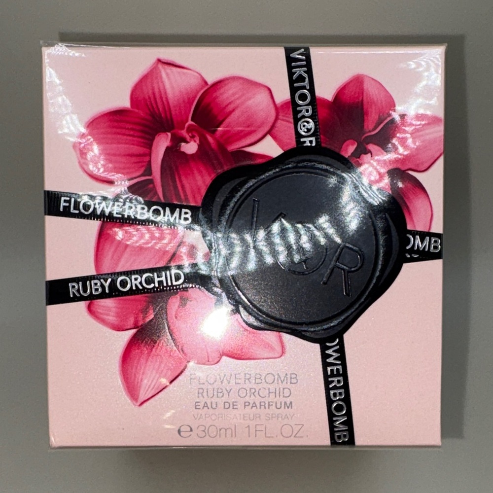 Viktor & Rolf Ruby Orchid Eau de Parfum - Pink Elegance